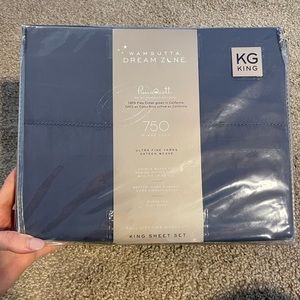 Wamsutta Dream Zone king size sheet set